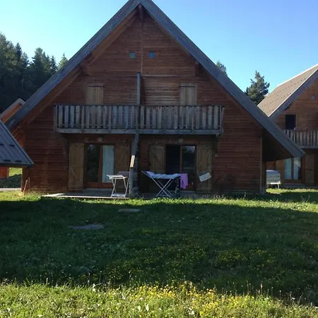 Petit 5 Pers Piscine Sauna 2 Apartment Le Devoluy